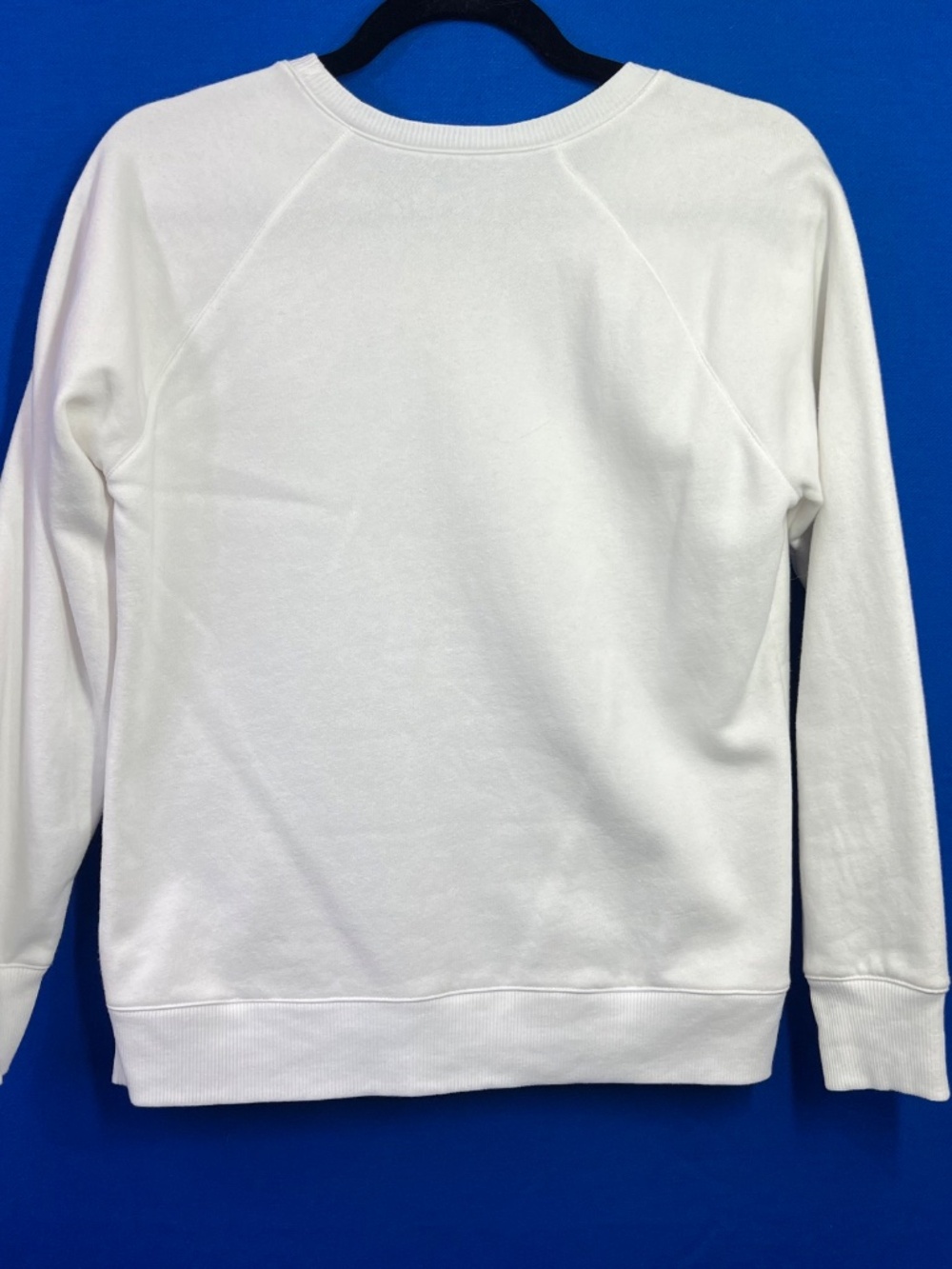 |•TIME AND TRU•| 'Fierce' White Crewneck Sweatshirt Size Small (4-6) - Picture 4 of 8